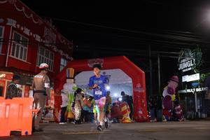 BIB: 4314
                            <button type="button" onclick="openModal(26225989)" class="btn btn-primary btn-sm float-right btn-popup" data-toggle="modal" data-target=".modal-high-quality">
                        <i class="fas fa-shopping-cart"></i> Add to Cart
                    </button>
                                            <button type="button" onclick="isThisMe(26225989, true)" class="btn btn-success btn-sm float-right btn-popup btn-isme hidden" data-toggle="tooltip" data-placement="bottom" title="นี่คือรูปของคุณใช่ไหม คลิกที่นี่เพื่อเอาเข้าอัลบั้ม">
                        <i class="fas fa-plus"></i> Add to album
                    </button>
                    <button type="button" onclick="isThisMe(26225989, false)" class="btn btn-warning btn-sm float-right btn-popup btn-isnotme hidden">
                        <i class="fas fa-ban"></i> Remove from album
                    </button>